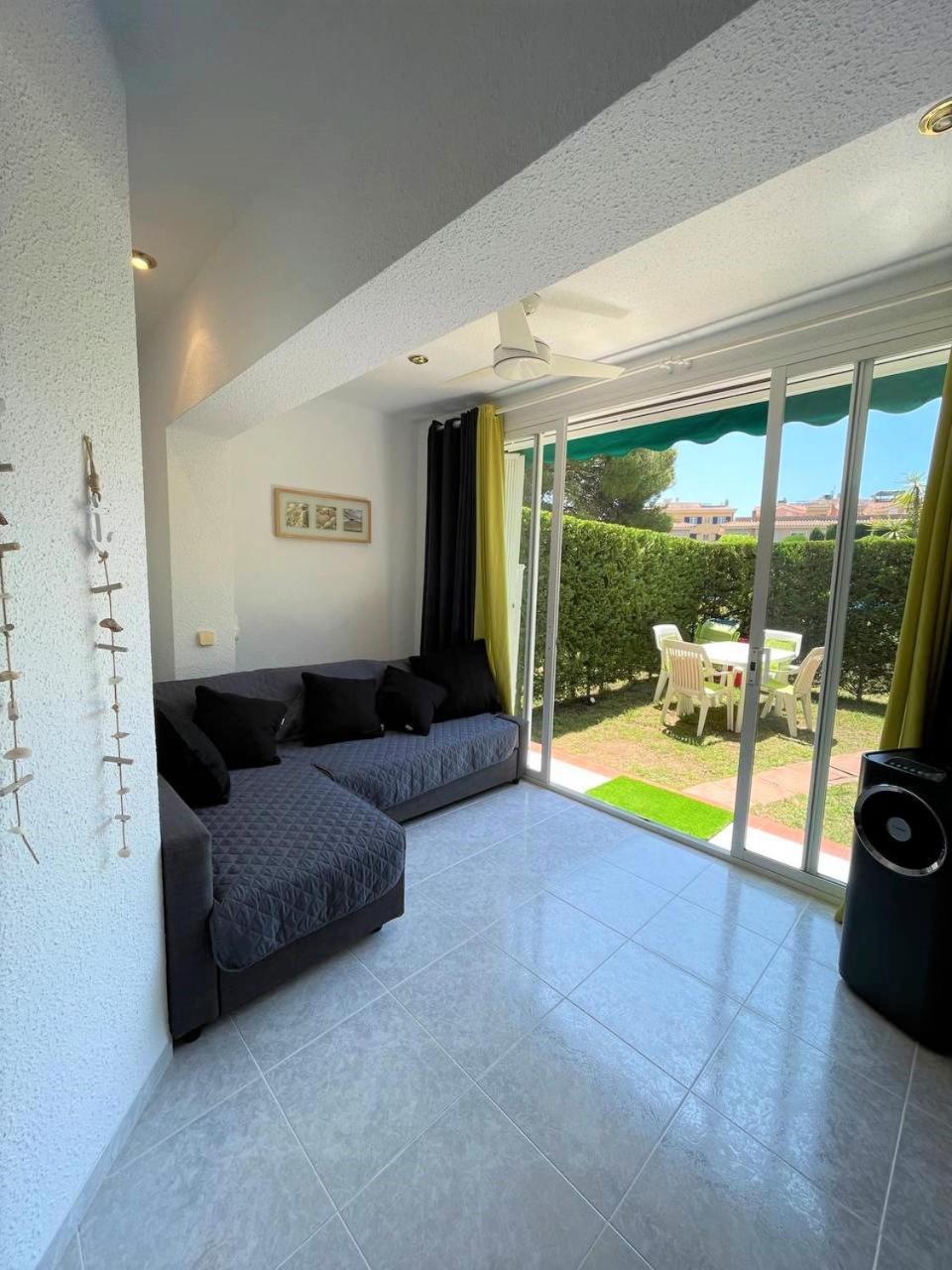 Apartamento En Platja Sant Pol S'Agaro Con Pisicina Y Jardin Sant Feliu de Guíxols Extérieur photo